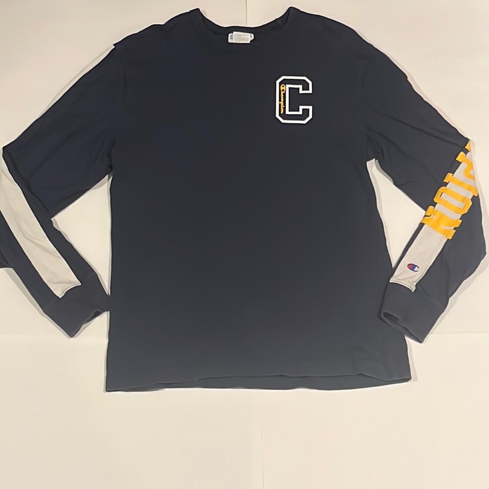 Champion classic long sleeve shirt (youth/boys large)